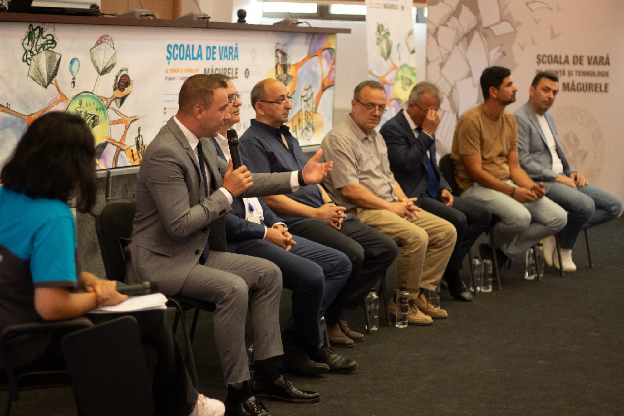 Tineri pasionați de știință din întreaga țară au început programul de vară MSciTeh 2023 la Măgurele